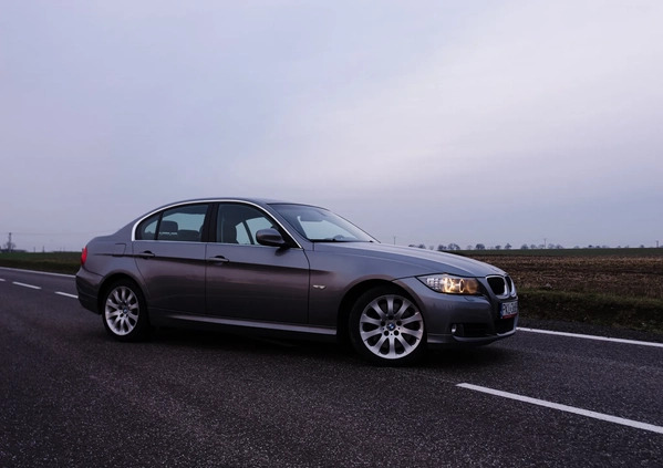 BMW Seria 3 cena 39900 przebieg: 181000, rok produkcji 2009 z Lewin Brzeski małe 529